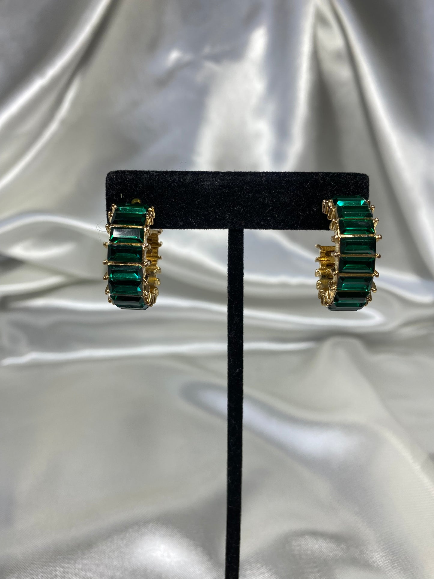 Not So Simple Mini Hoop